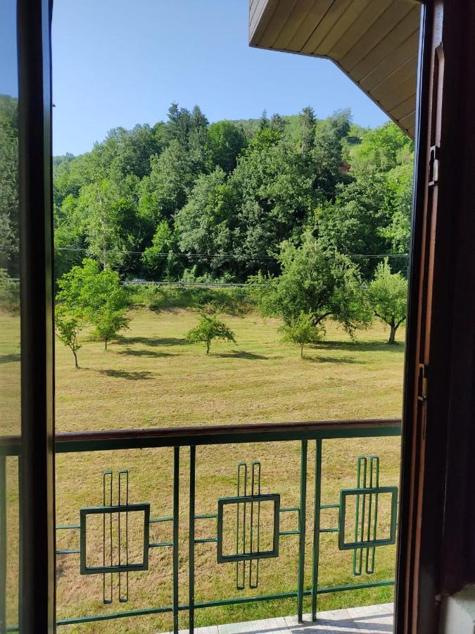 Apartmani Jana Bijelo Polje Zewnętrze zdjęcie