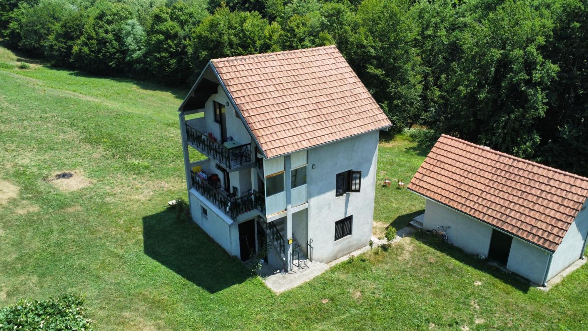 Apartmani Jana Bijelo Polje Zewnętrze zdjęcie